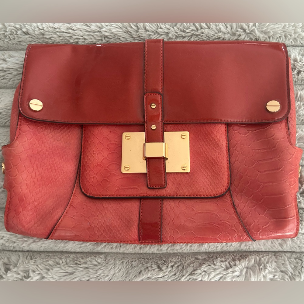 Jessica Simpson oversized clutch
